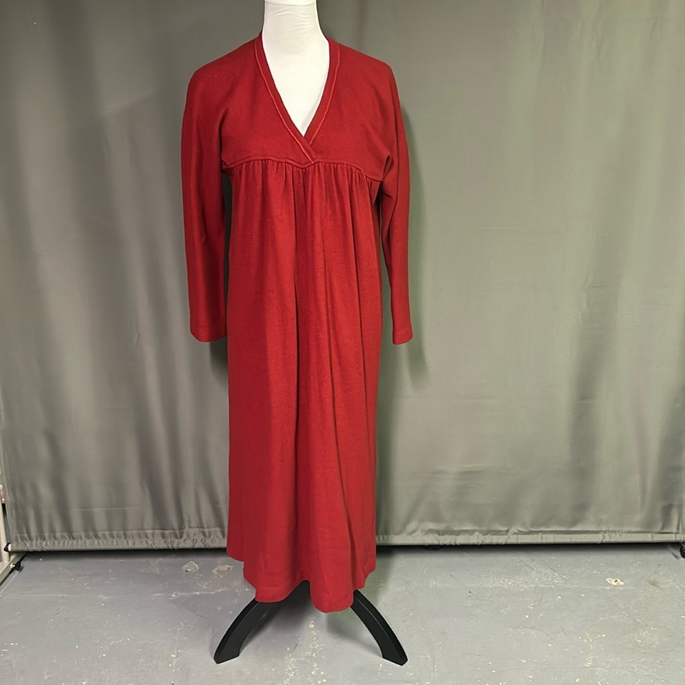 Carol Horn Habitat midi dress. Garnet wool - nylon mix. S/M. Very full